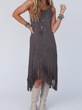NWOT Gray Round Neck Sleeveless Fringe Hem Dress